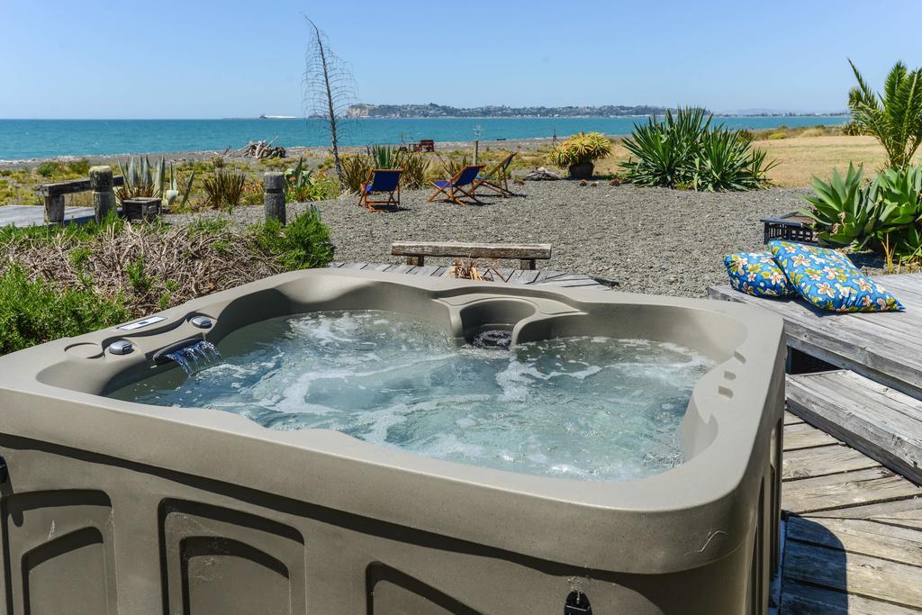 Absolute Beachfront B&B Napier Eksteriør billede