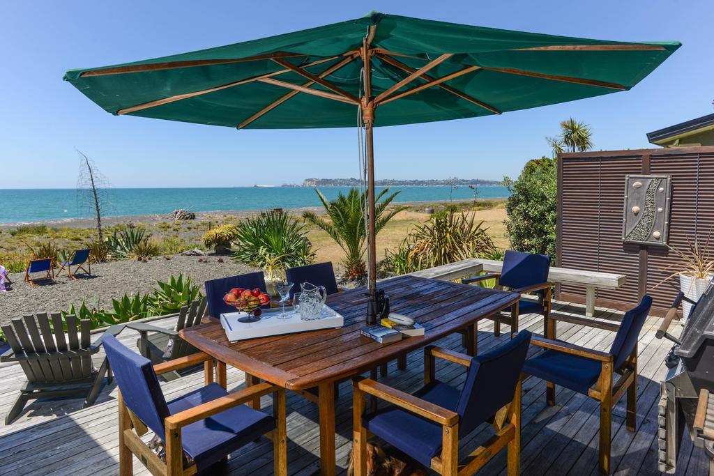 Absolute Beachfront B&B Napier Eksteriør billede